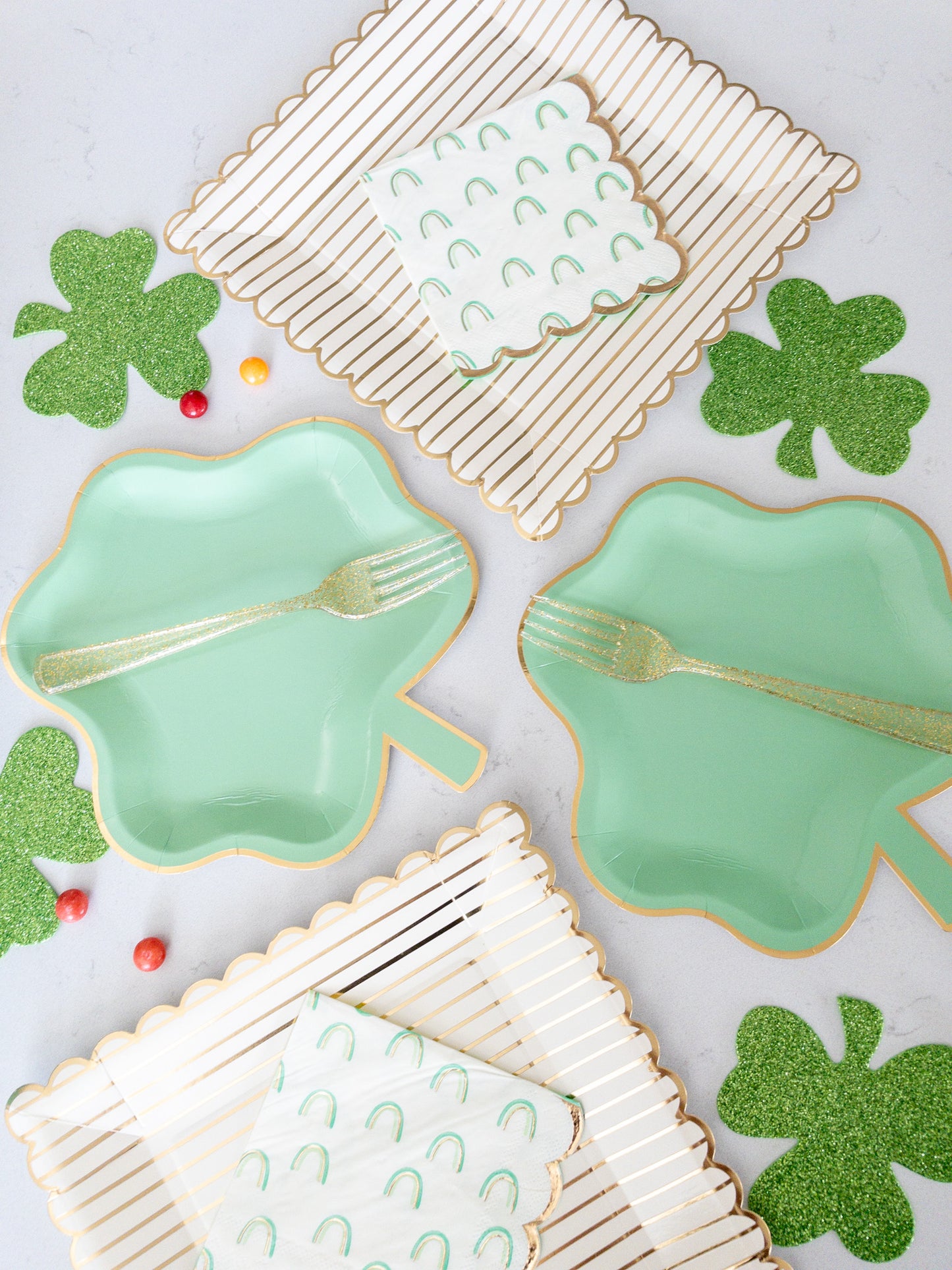 Clover Shaped Plate